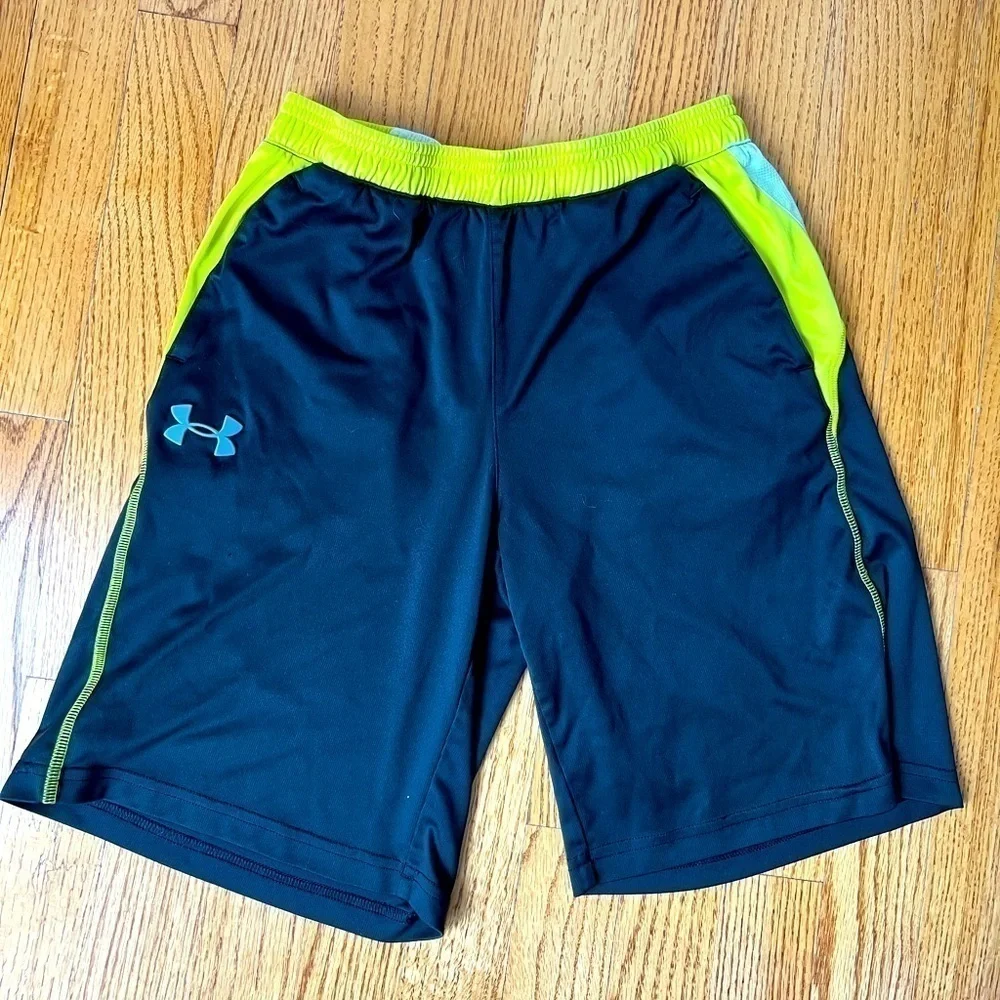 Under Armour Boys Athletic Shorts Size Youth Medium